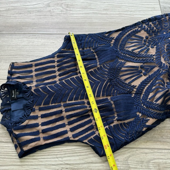 BARDOT Revolve Alice Dress Nacy Blue Tan MIDI Dress Size Small - Picture 12 of 13